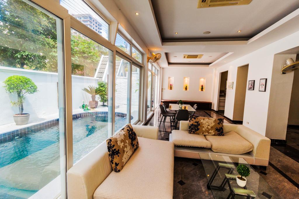 Jomtien Palace Pool Villa By Pattaya Sunny Rentals Ban Nong Tabaek Esterno foto