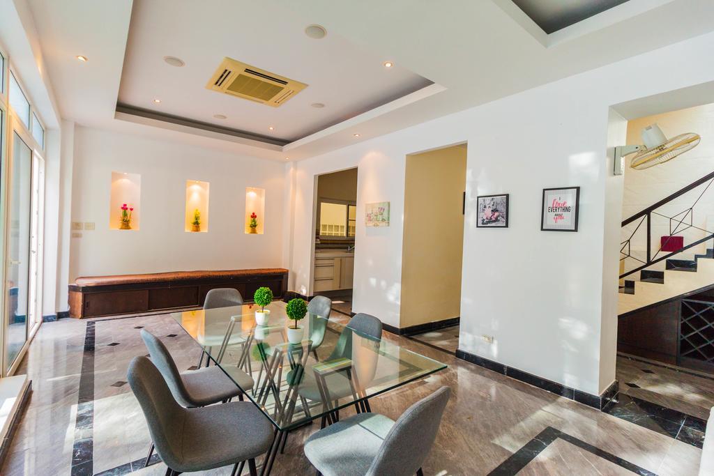 Jomtien Palace Pool Villa By Pattaya Sunny Rentals Ban Nong Tabaek Esterno foto