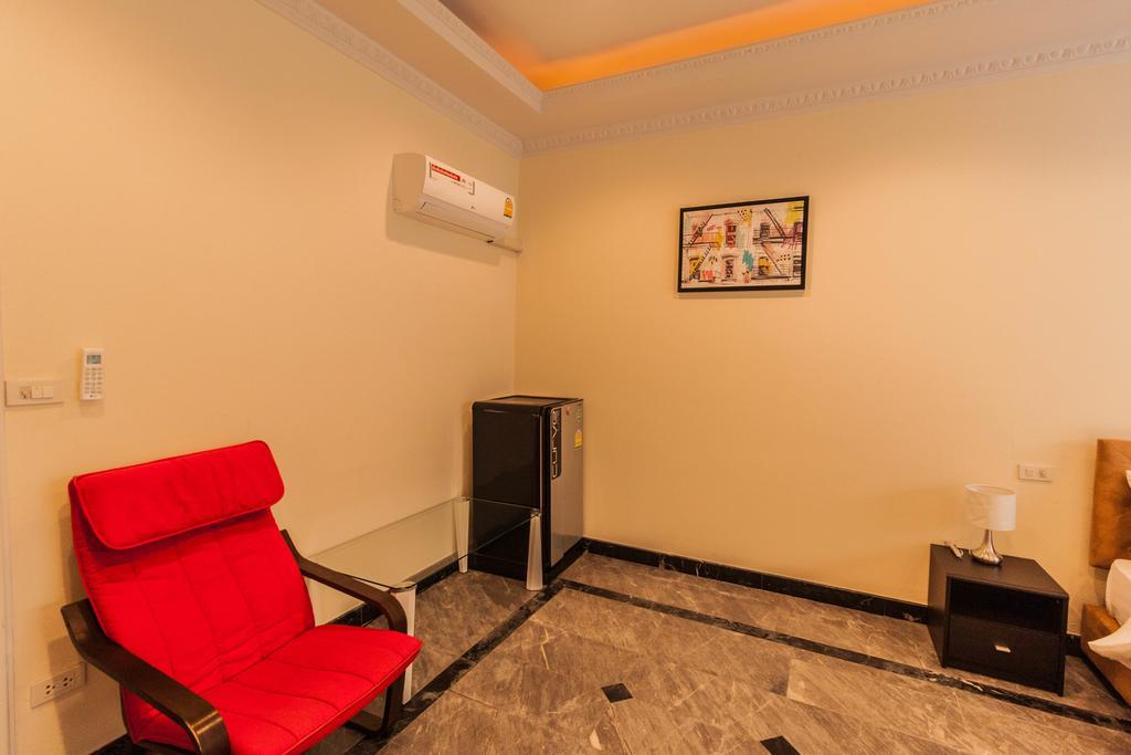 Jomtien Palace Pool Villa By Pattaya Sunny Rentals Ban Nong Tabaek Esterno foto