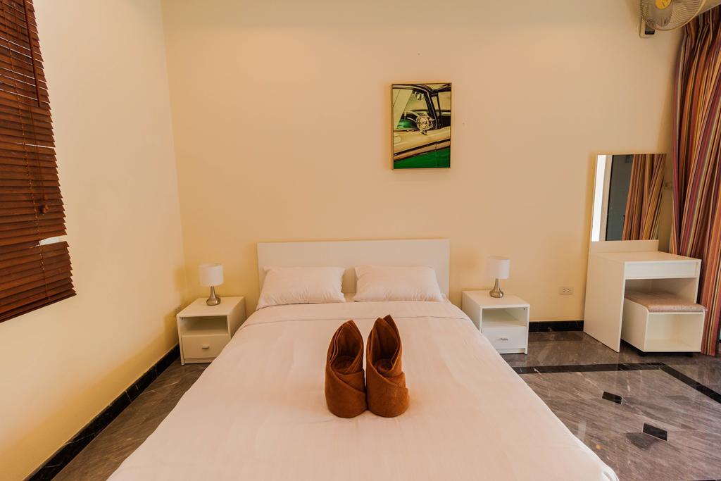 Jomtien Palace Pool Villa By Pattaya Sunny Rentals Ban Nong Tabaek Esterno foto