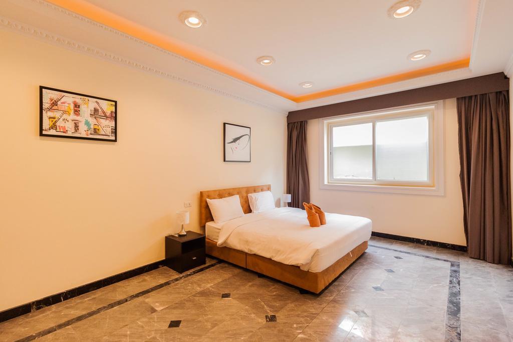 Jomtien Palace Pool Villa By Pattaya Sunny Rentals Ban Nong Tabaek Esterno foto